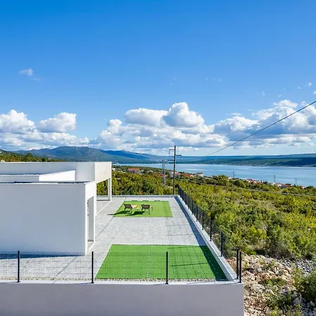 Silencia By Interhome Villa Maslenica