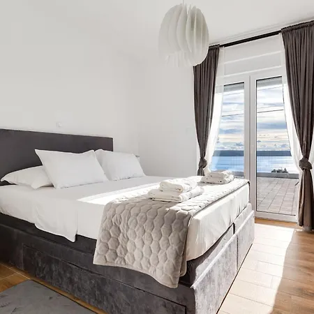 Silencia By Interhome Villa Maslenica