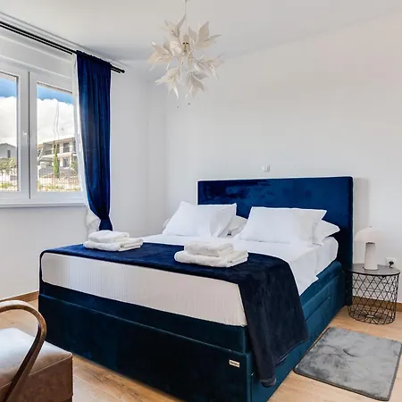 Villa Silencia By Interhome Maslenica