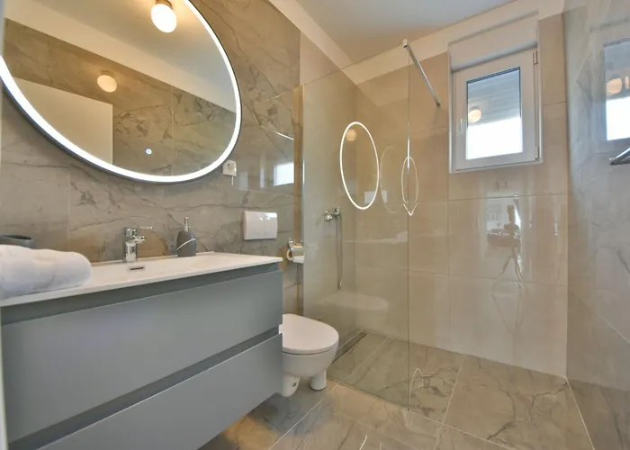 Villa Silencia By Interhome Maslenica