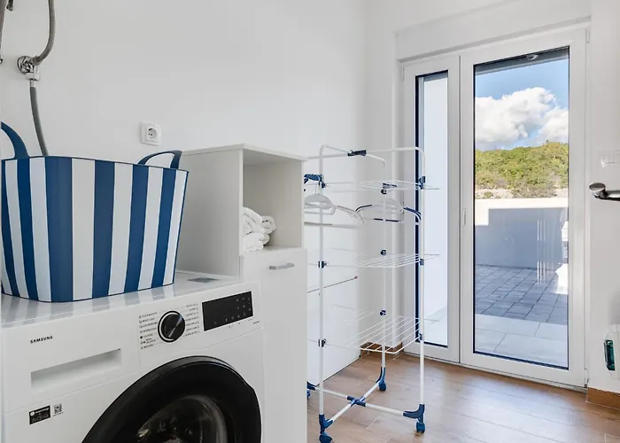 Silencia By Interhome Villa Maslenica