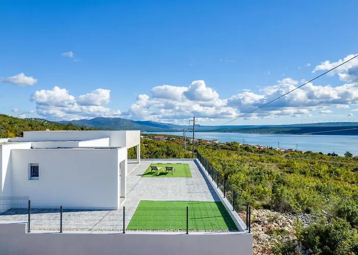 Silencia By Interhome Villa Maslenica