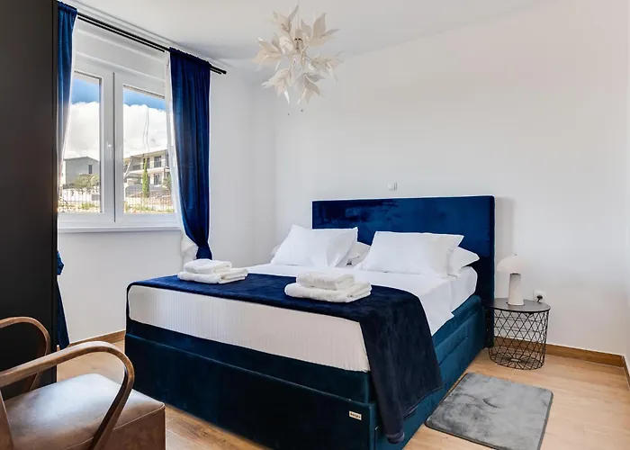Villa Silencia By Interhome Maslenica