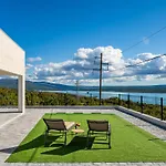 Silencia By Interhome * Maslenica