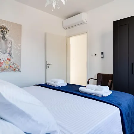 Silencia By Interhome Villa Maslenica