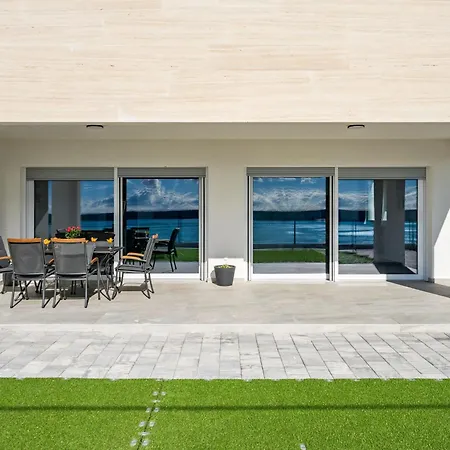 Silencia By Interhome * Maslenica