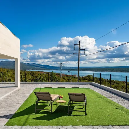 Silencia By Interhome * Maslenica