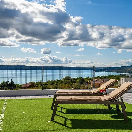 Silencia By Interhome *