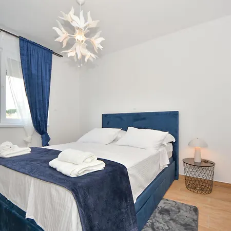 Silencia By Interhome Villa Maslenica
