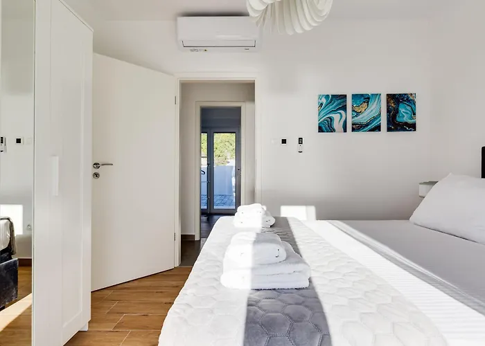 Silencia By Interhome Villa *