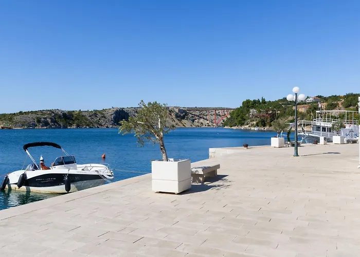 Silencia By Interhome Vila *